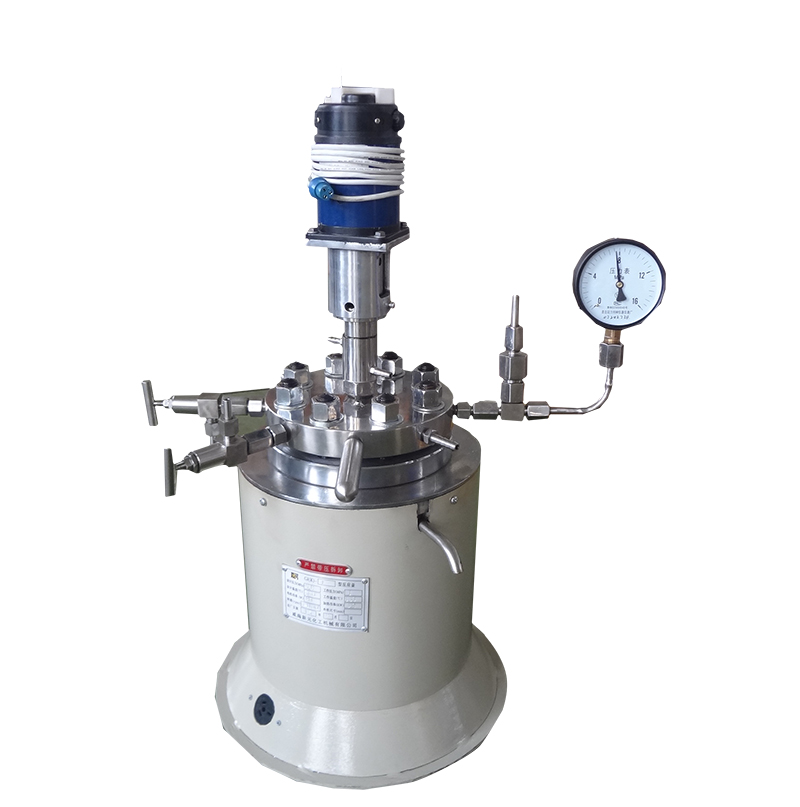 威海CJ型普通反應(yīng)釜（油?。? /></a>
        </div>
        <div   id=